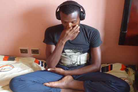  Student in meditation - Côte d'Ivoire 